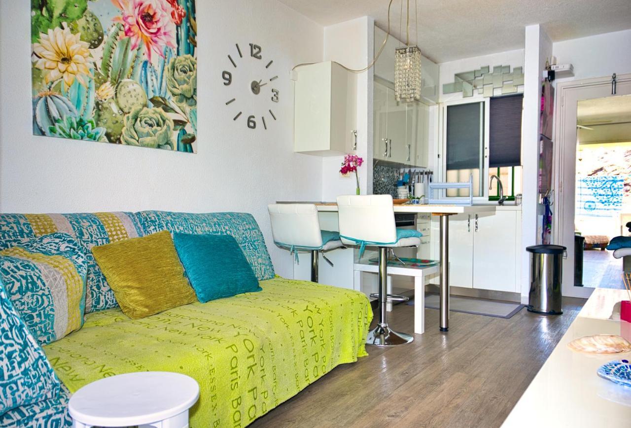 Malibu 2 Apartamento Con Aire Acondicionado, Campo De Tennis Y Piscina Con Solarium Puerto Rico  Eksteriør bilde